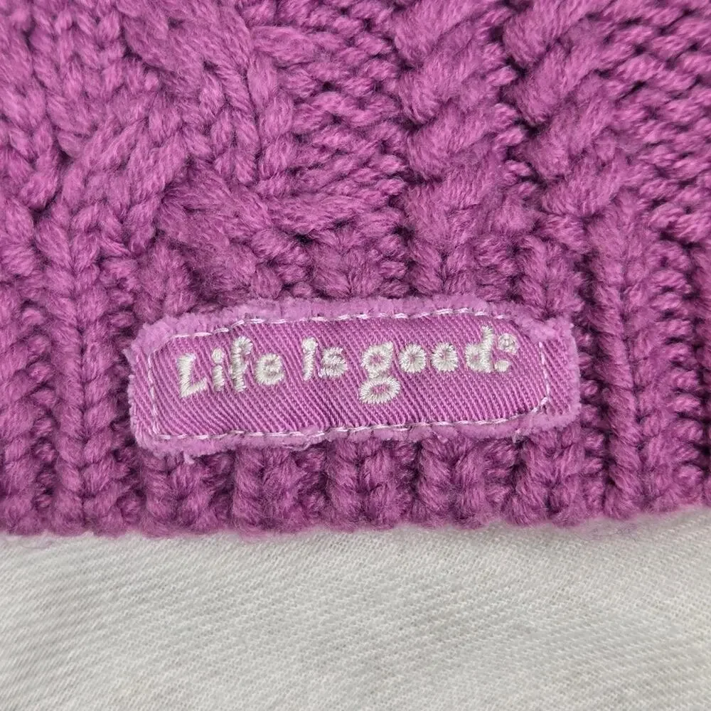Life Is Good stay cozy